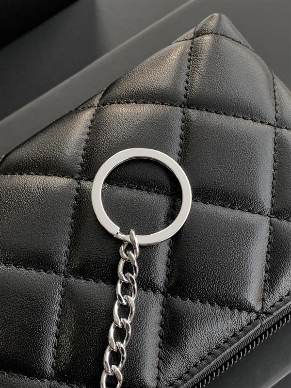 2026127215429889 280